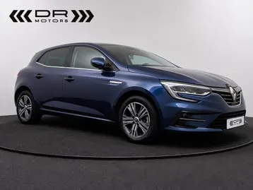 Renault Megane 2021 photo 2