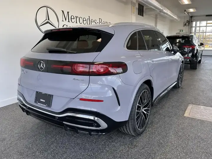 Mercedes-Benz Glc 2027 photo 2