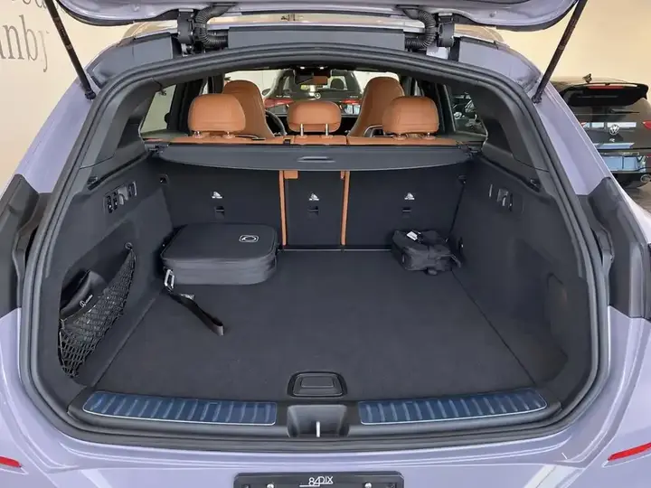 Mercedes-Benz Glc 2027 photo 4