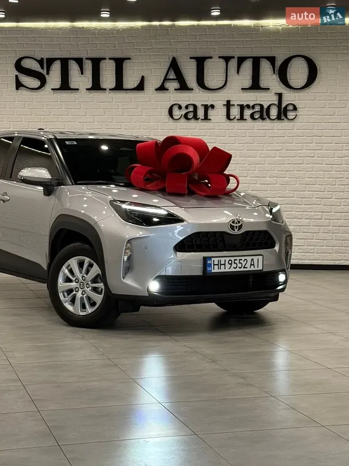 Toyota Yaris Cross 2025 photo 2