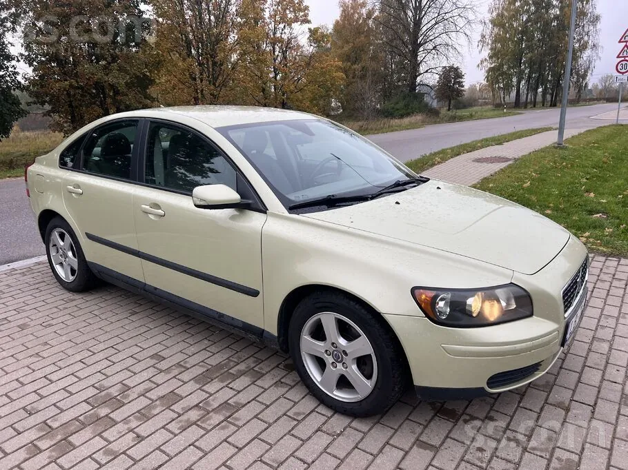 Volvo S40 2004 photo 3