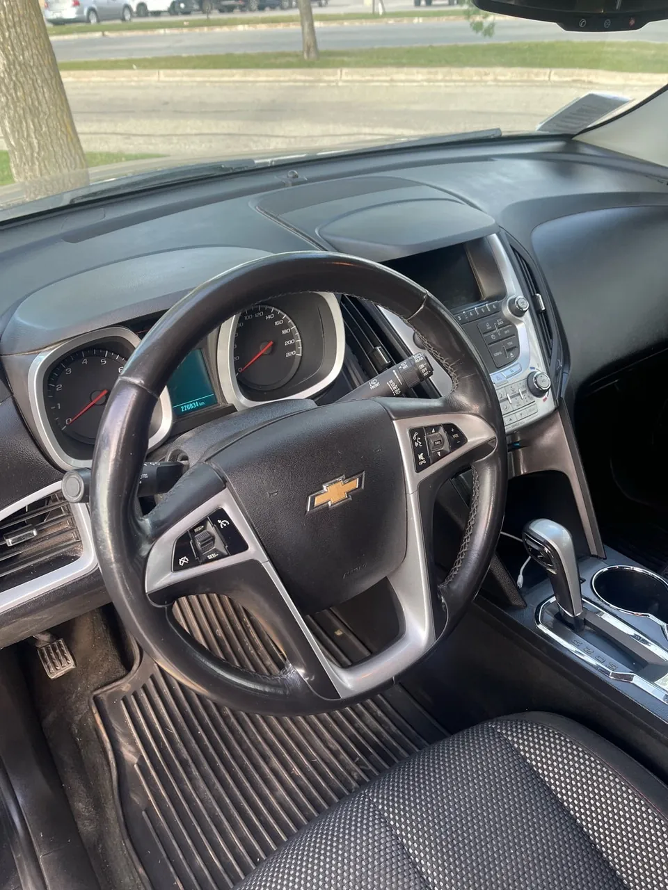 Chevrolet Equinox 2012 photo 5