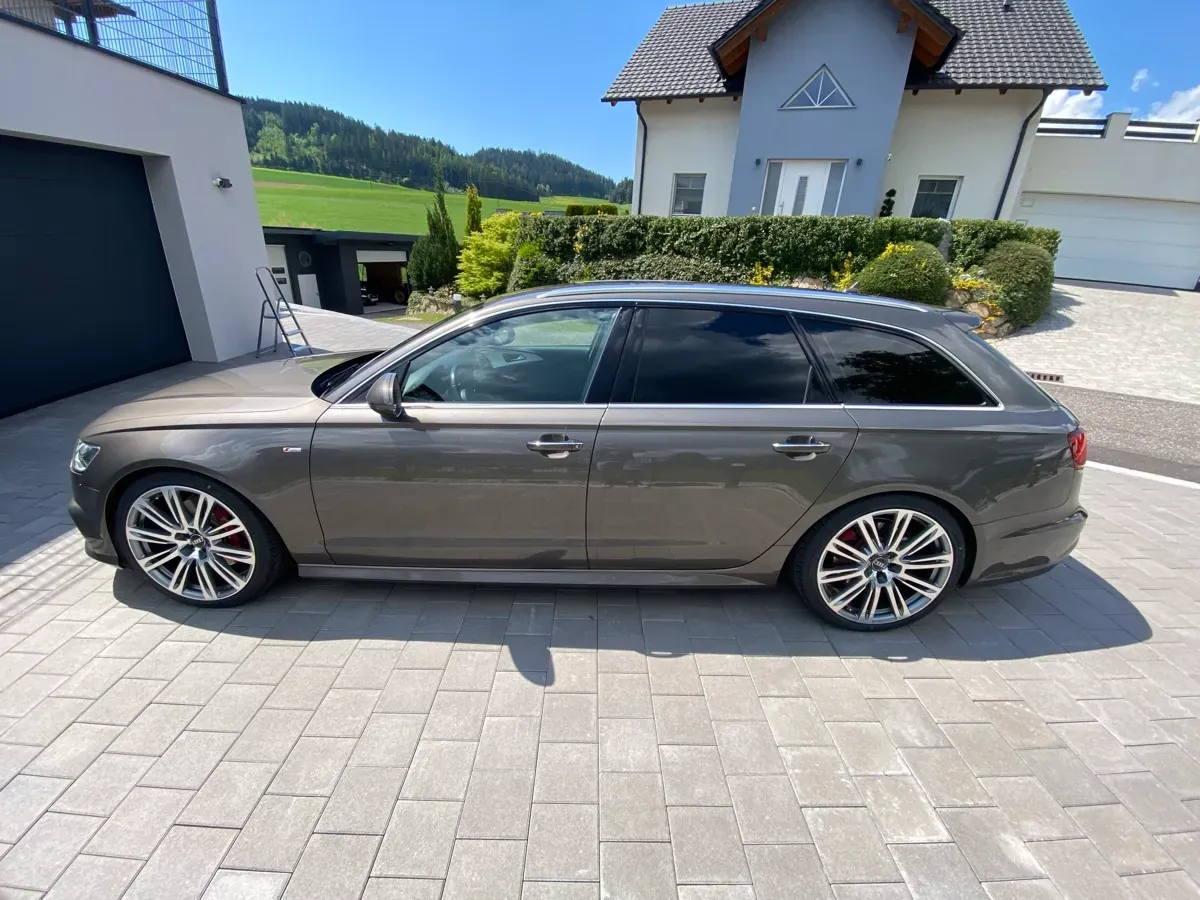 Audi A6 2015 photo 2