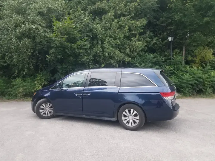 Honda Odyssey 2015 photo 5