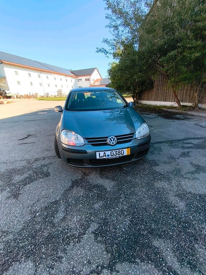 Volkswagen Golf V