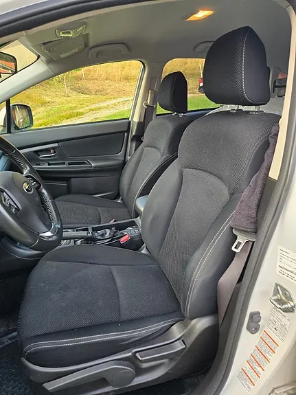 Subaru Xv 2012 photo 5
