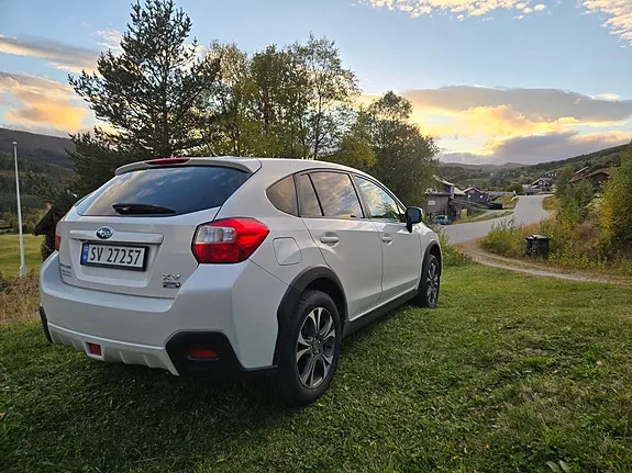 Subaru Xv 2012 photo 4