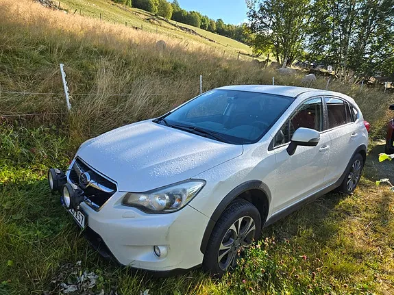 Subaru Xv 2012 photo 2