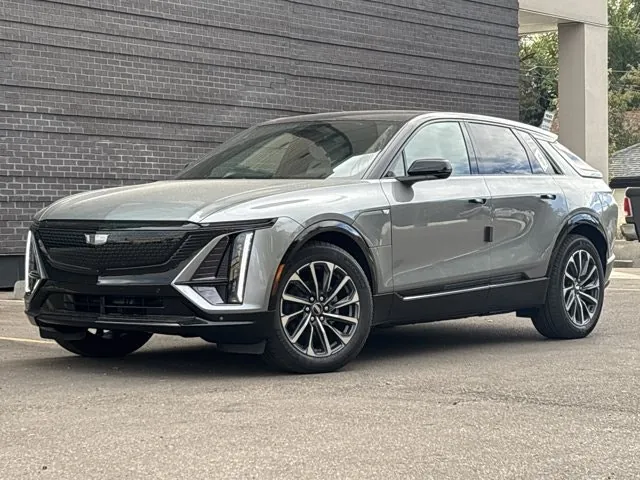 Cadillac Lyriq 2027 photo 2