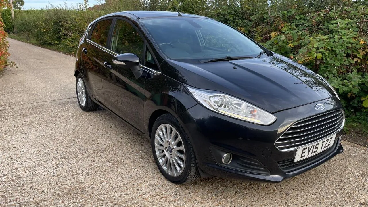 Ford Fiesta 2015 photo 4