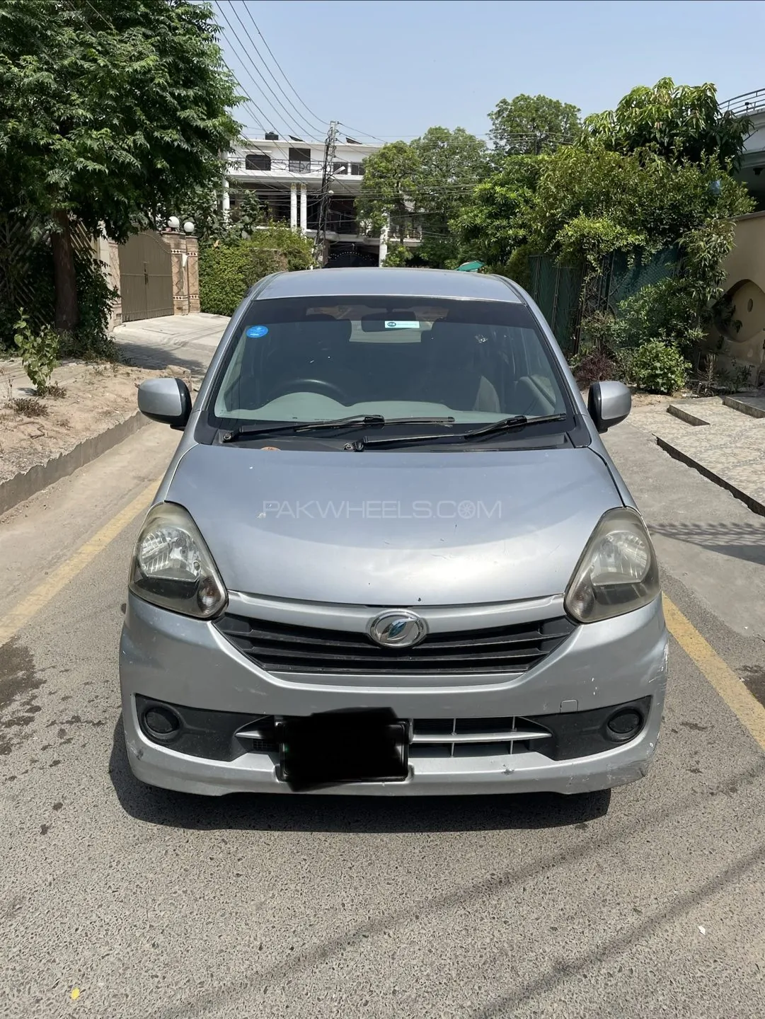 Daihatsu Mira