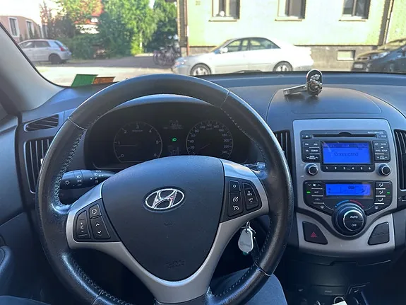 Hyundai I30 2011 photo 4