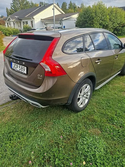 Volvo V60 Cross Country 2016 photo 4