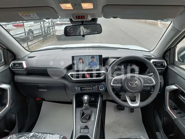 Toyota Raize 2025 photo 3