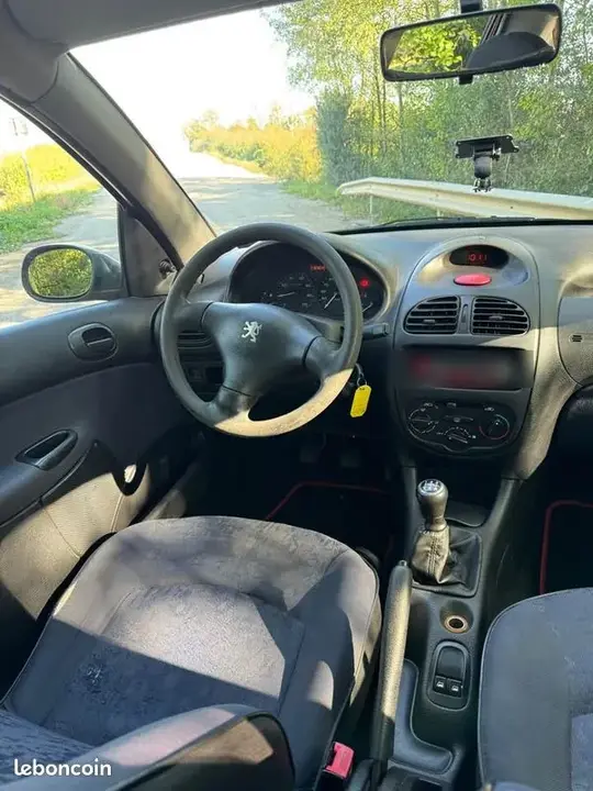 Peugeot 206 2006 photo 3