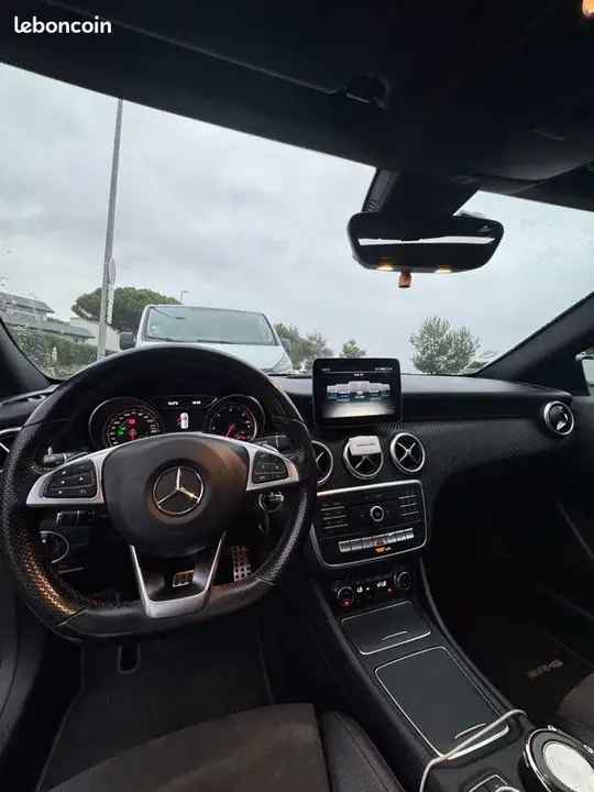 Mercedes-Benz A-Class 2016 photo 3