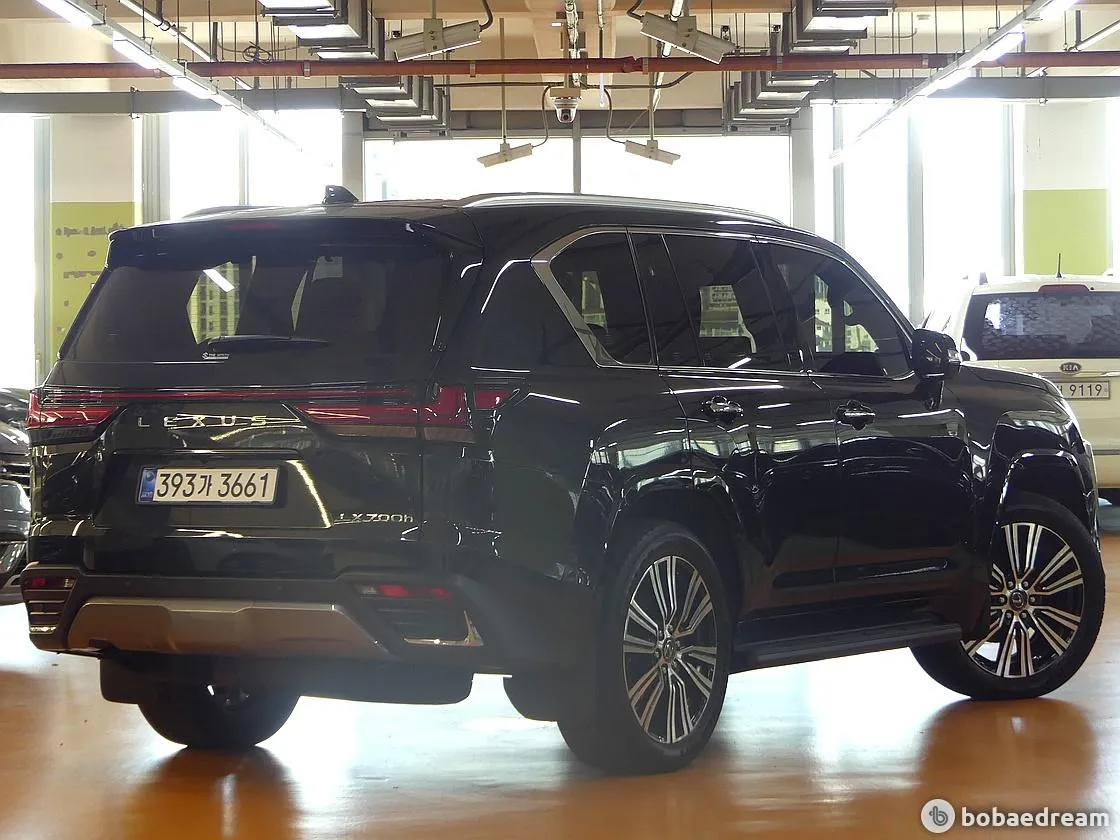 Lexus Lx 700H 2025 photo 3