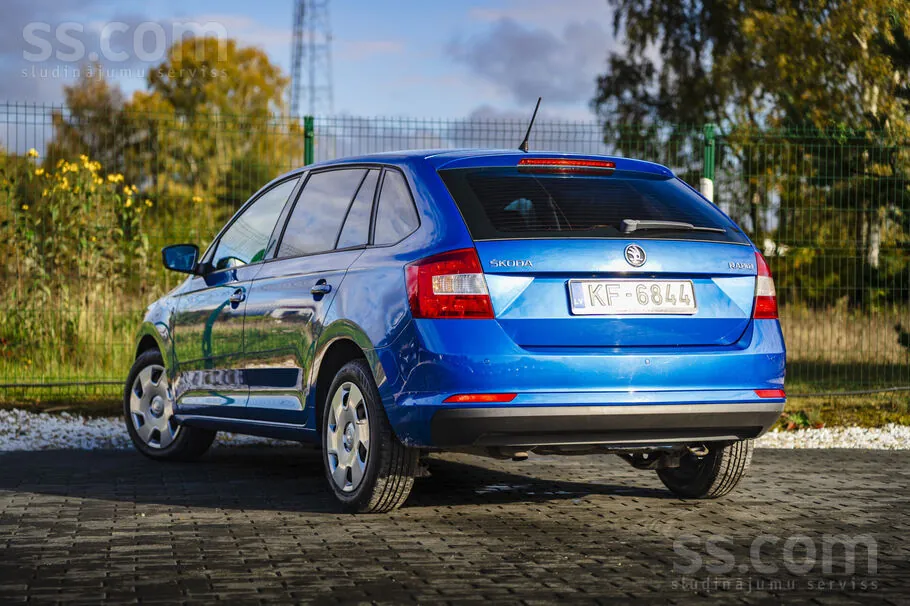Skoda Rapid 2015 photo 4