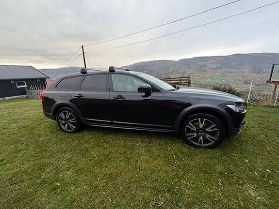Volvo V90 Cross Country 2018 photo 3
