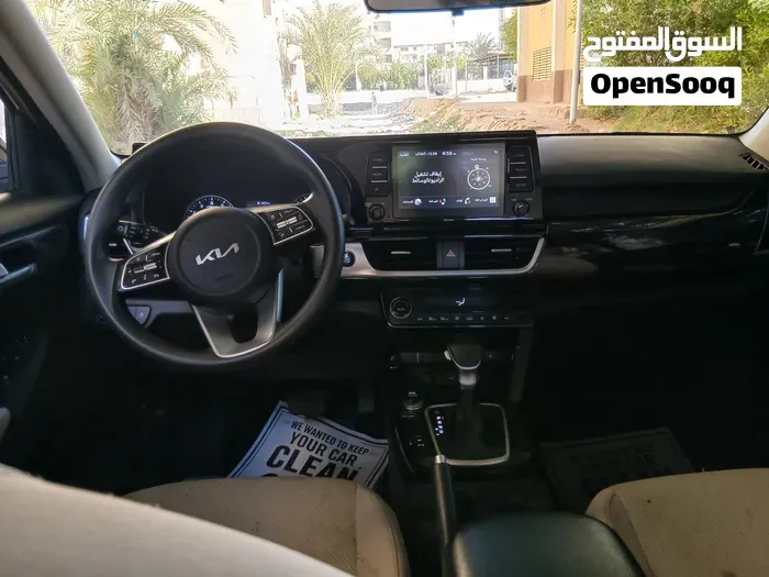 Kia Seltos 2023 photo 2
