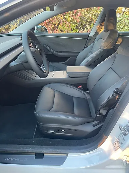 Tesla Model 3 2025 photo 5