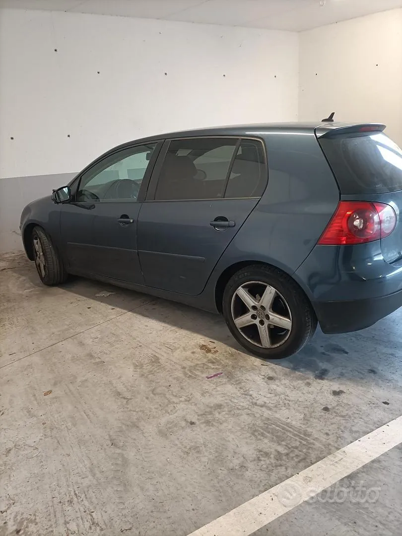Volkswagen Golf 2004 photo 4