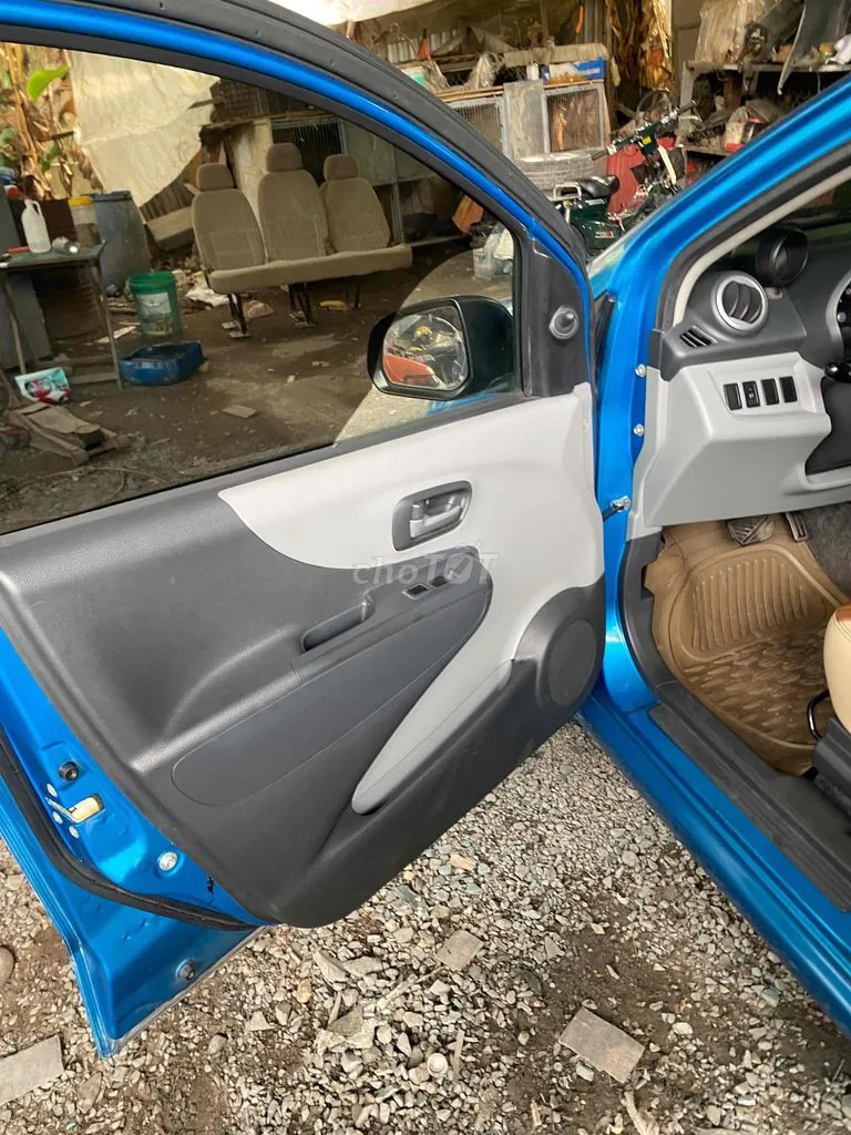 Suzuki Alto 2010 photo 3