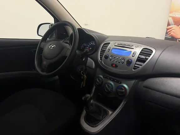 Hyundai I10 2011 photo 2