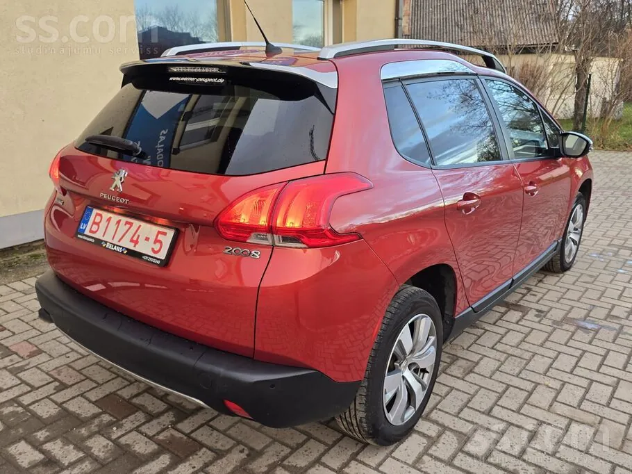Peugeot 2008 2016 photo 5