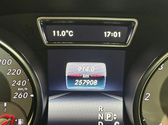 Mercedes-Benz Cla200 D 2016 photo 4