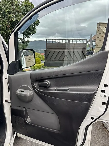 Nissan Nv200 2010 photo 4