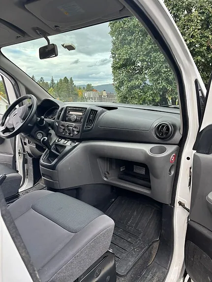 Nissan Nv200 2010 photo 3
