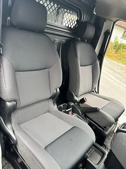 Nissan Nv200 2010 photo 2