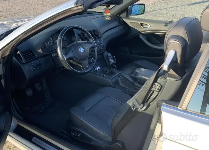 BMW E46 2003 photo 4