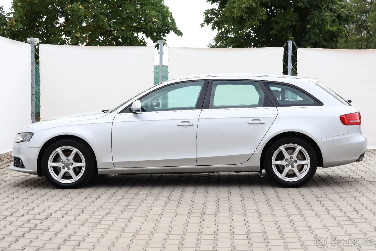 Audi A4 2009 photo 5