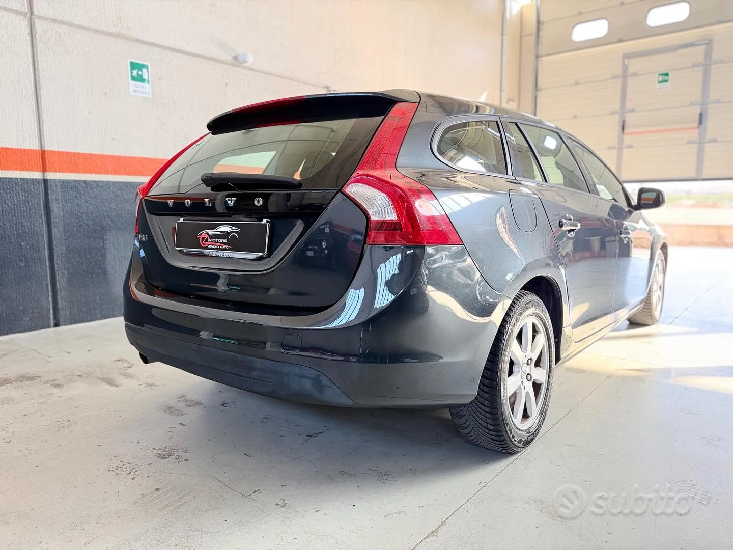 Volvo V60 2011 photo 3