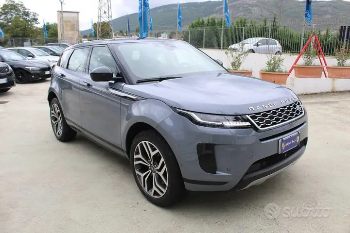 Land Rover Range Rover Evoque 2021 photo 3