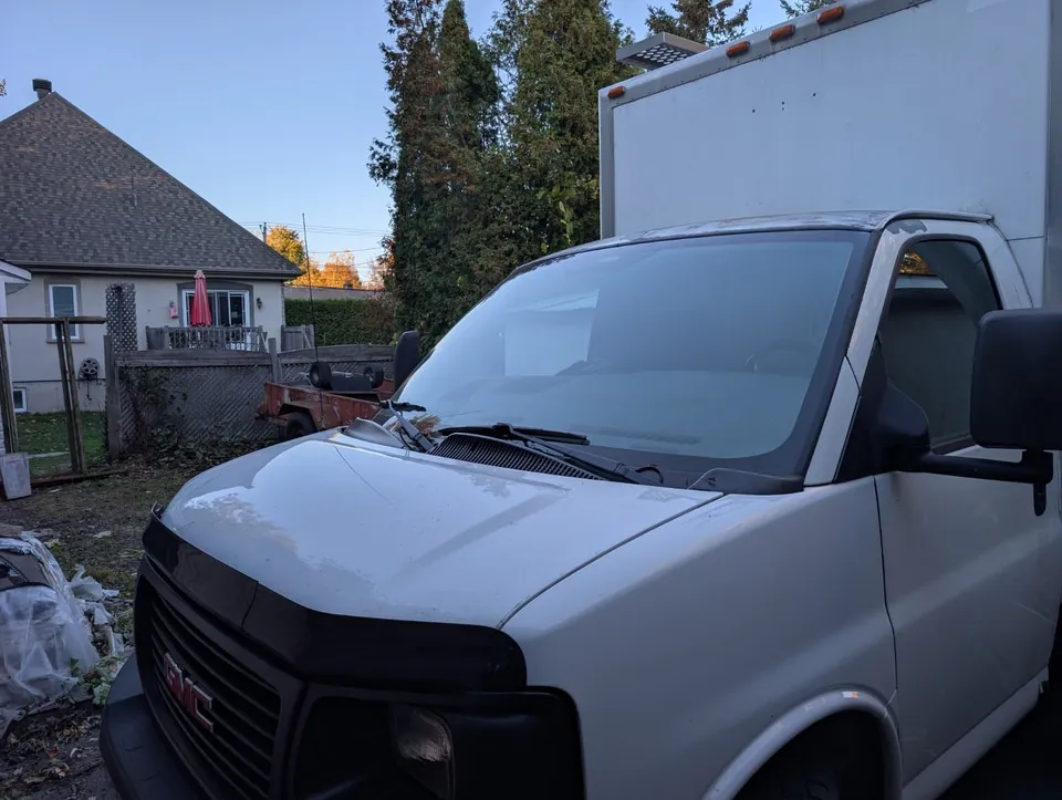 GMC Savana