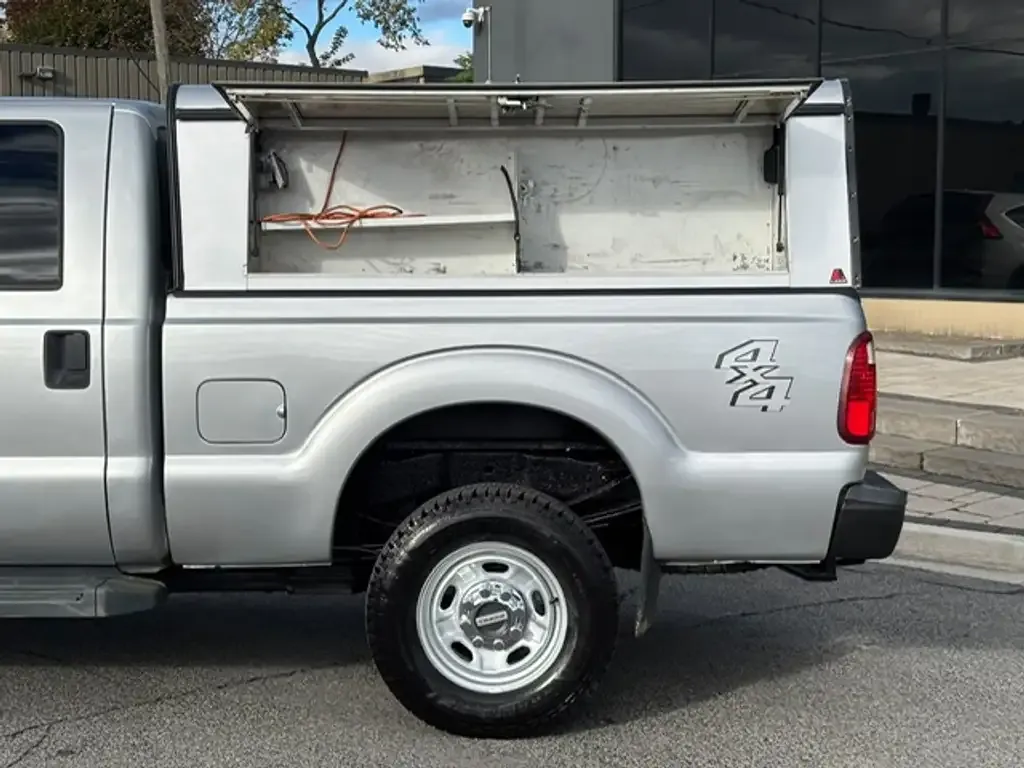 Ford F250 2015 photo 3