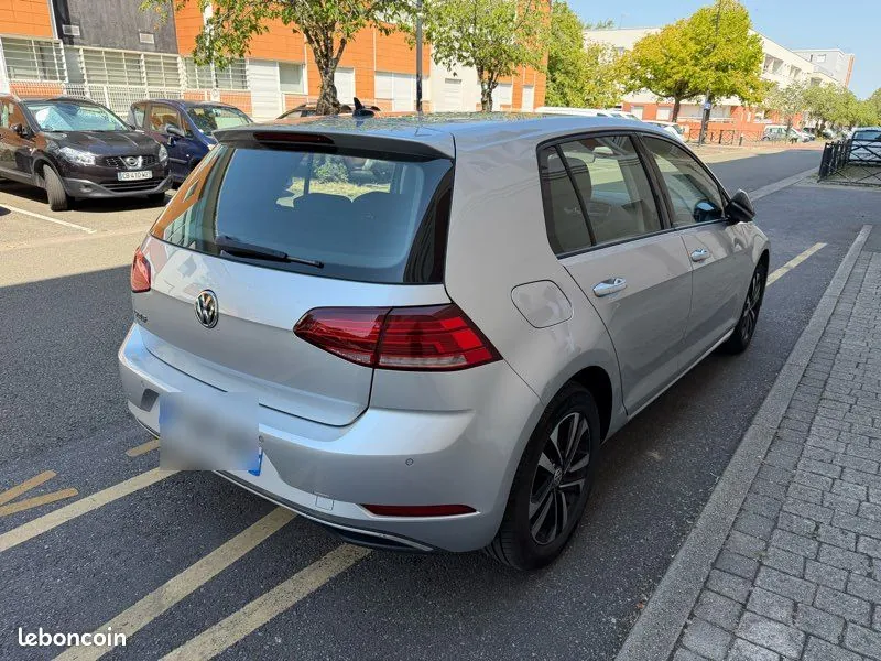 Volkswagen Golf 2019 photo 2