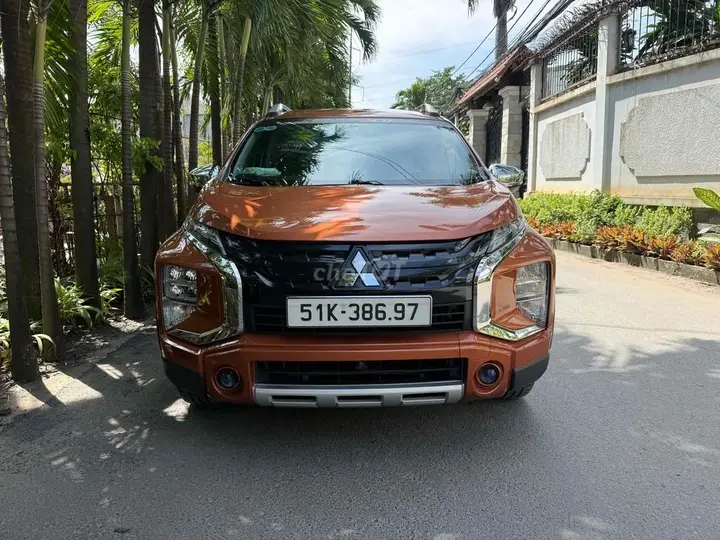 Mitsubishi Xpander Cross