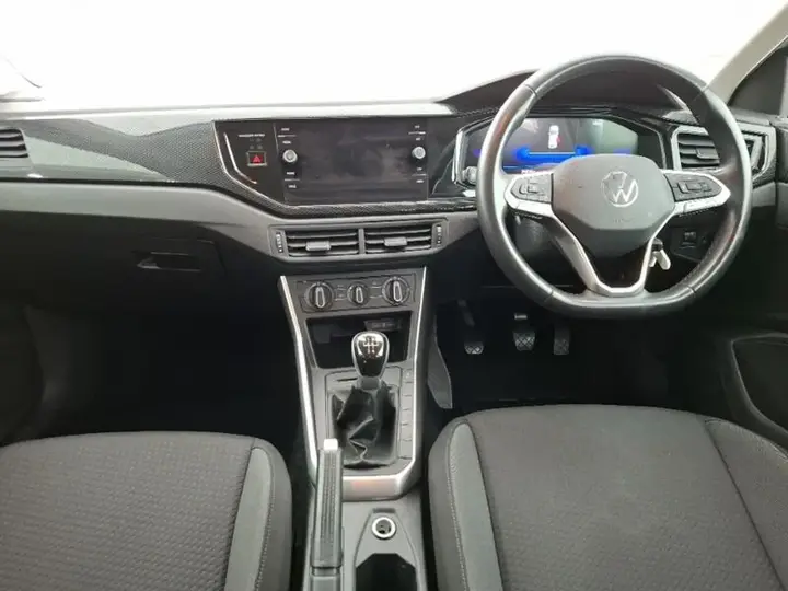Volkswagen Polo 2024 photo 3