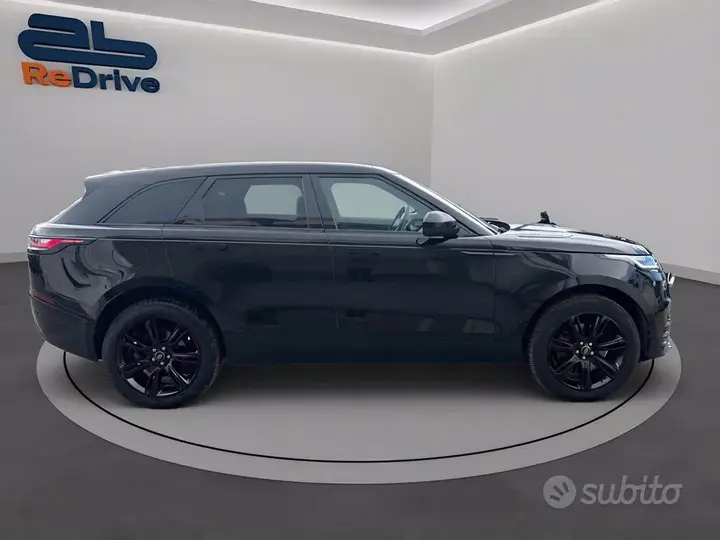 Land Rover Range Rover Velar 2022 photo 3