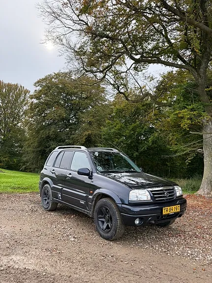 Suzuki Grand Vitara 2005 photo 2