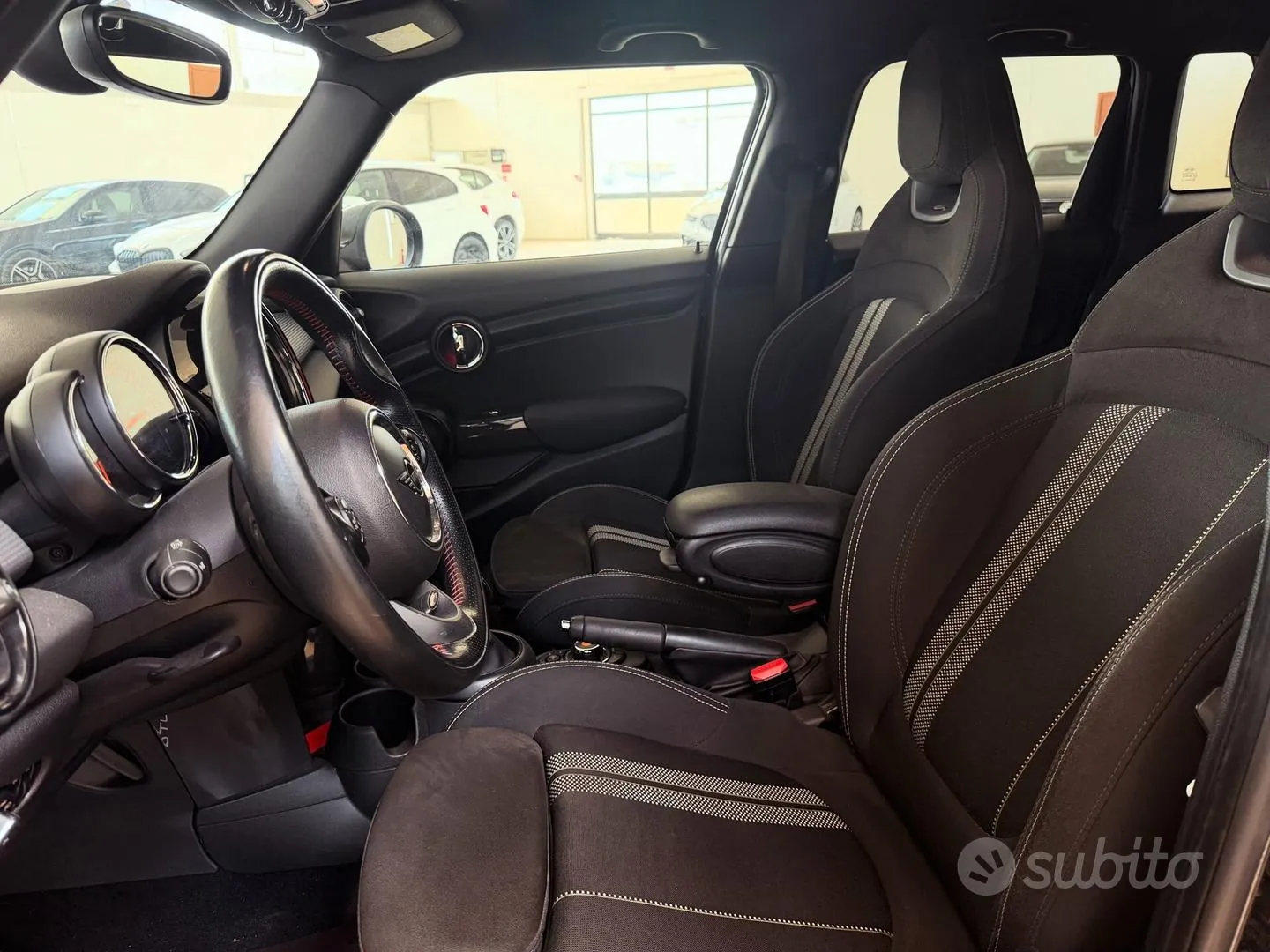 Mini Cooper 2018 photo 3