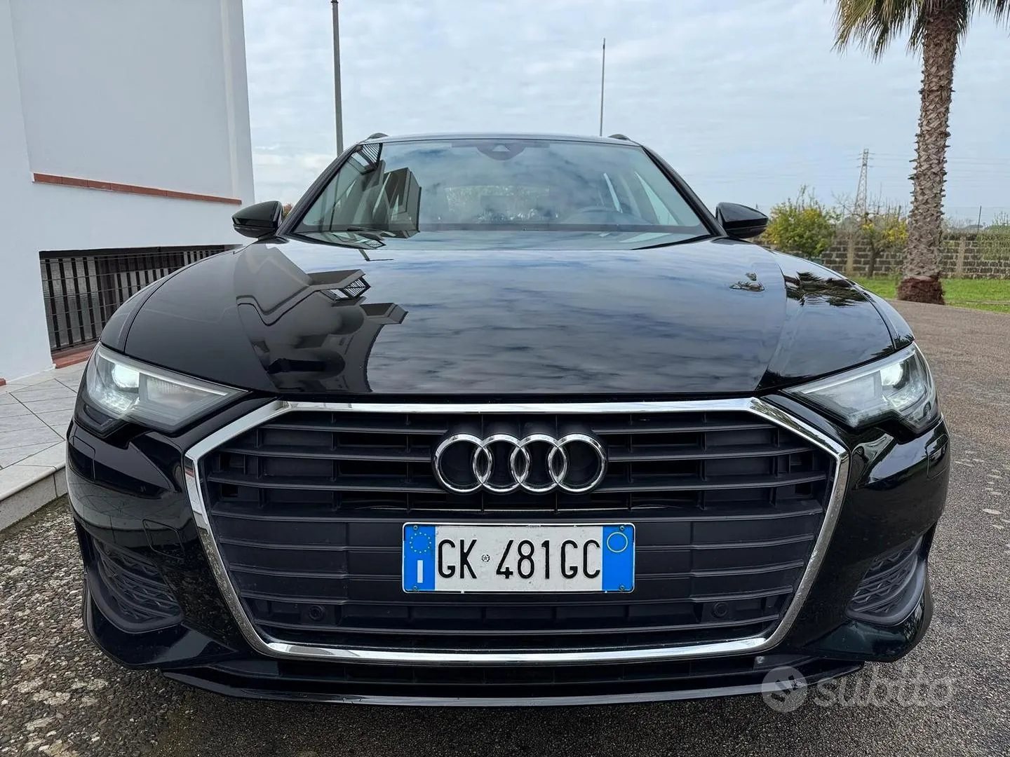 Audi A6 2022 photo 2