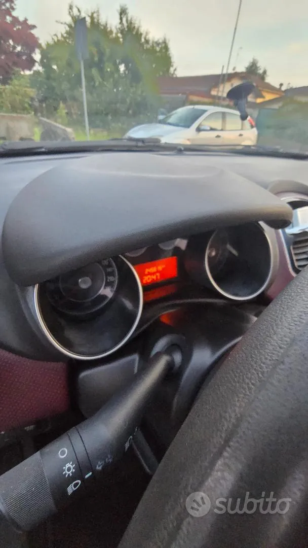 Fiat Punto 2010 photo 5