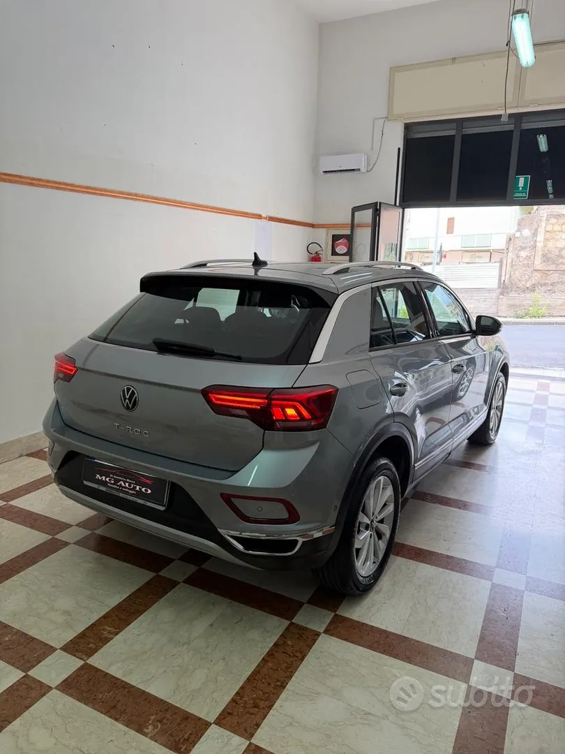 Volkswagen T-Roc 2022 photo 5
