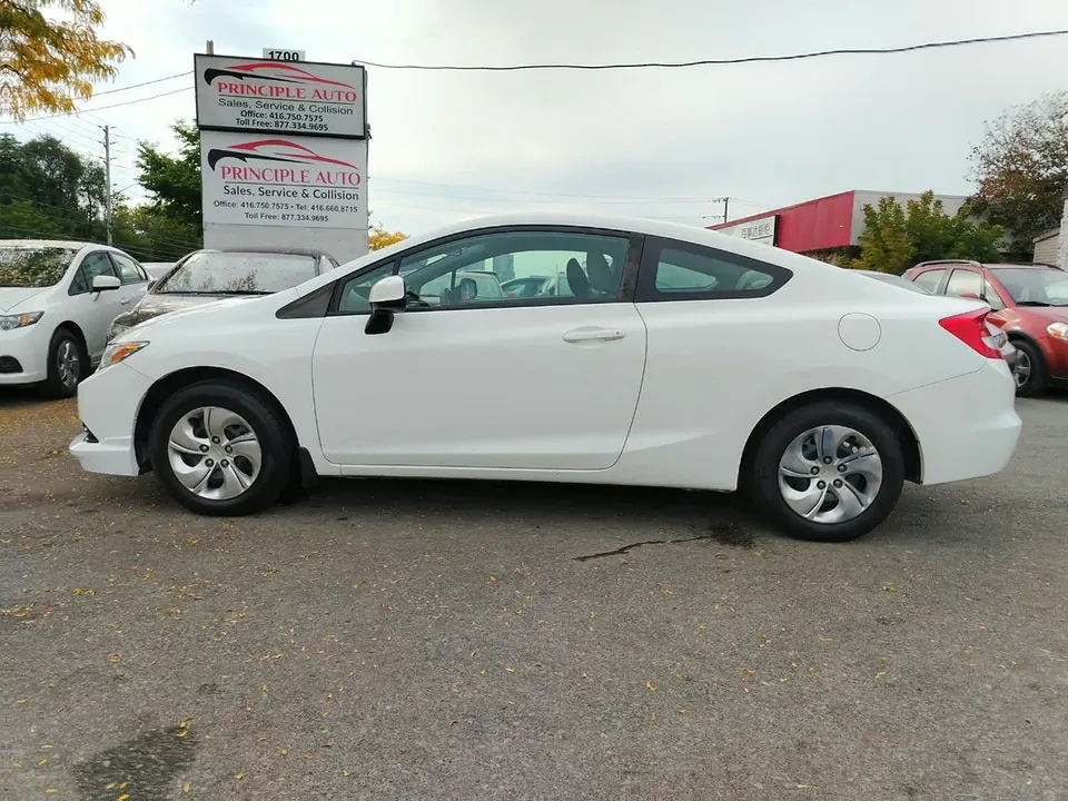 Honda Civic 2013 photo 2
