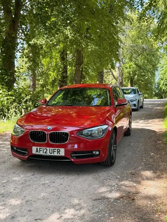 BMW 1 Series 2012 photo 2